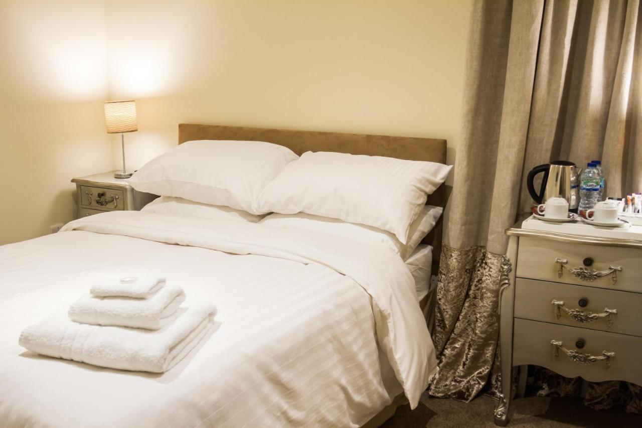 Fair Oak House Exeter Airport Hotel Clyst Saint Mary ภายนอก รูปภาพ